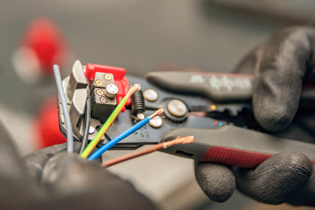 Best Commercial Electrician Services  in Louisville, TN