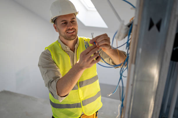 Best Affordable Emergency Electrician  in Louisville, TN